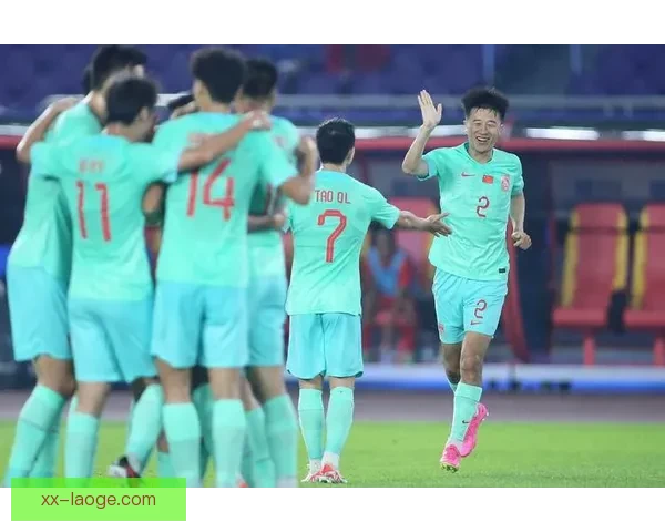 中国男足反击犀利展现速度力量重塑亚洲赛场竞争格局希望起引关注