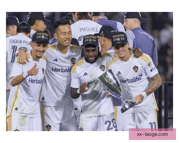 悉尼 FC 主场力克水原三星迎亚冠精英联赛胜利 展现强大竞技实力
